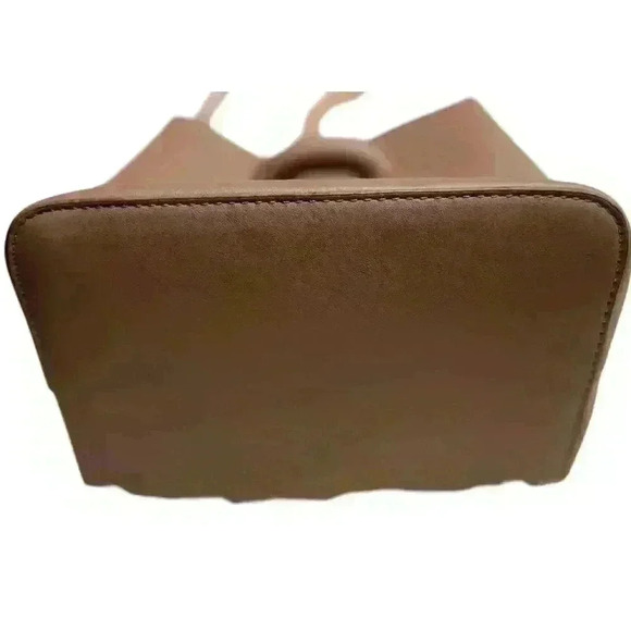 Fashionable Chain Handle Shoulder Bag Elegant Solid Color Leather Bucket Purse - Picture 11 of 16